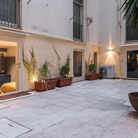 Imbriani Luxury Apartment *